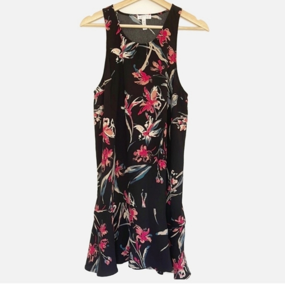 Leith Dresses & Skirts - Leith Floral Shift Dress Black Size L NWT